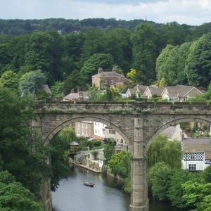 Meet your Posher, Carron